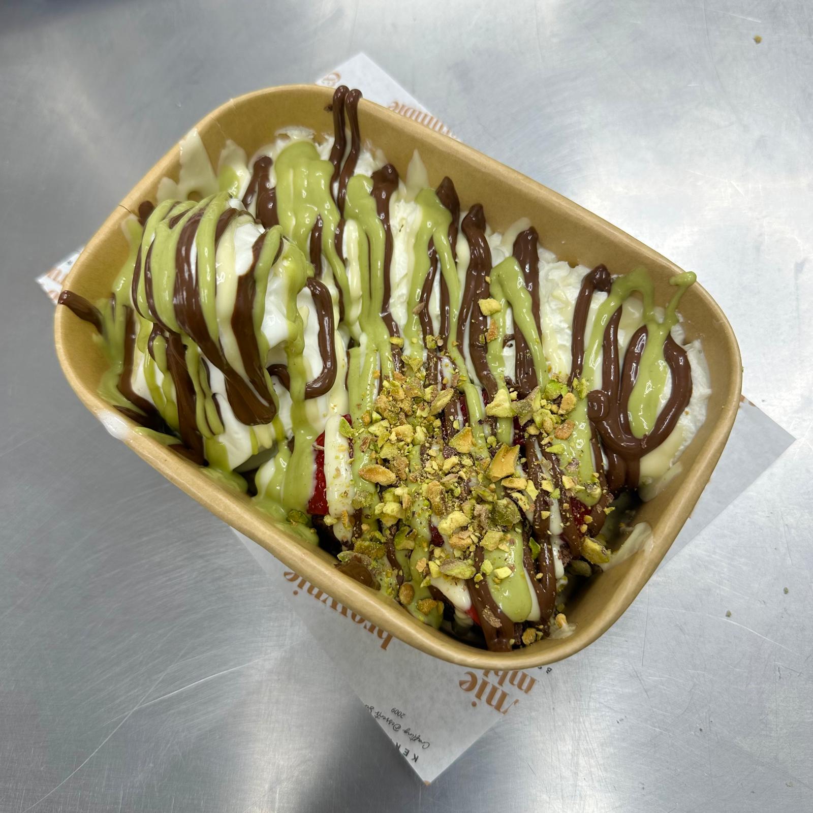 Kunafa & Nutella Brownie Tray