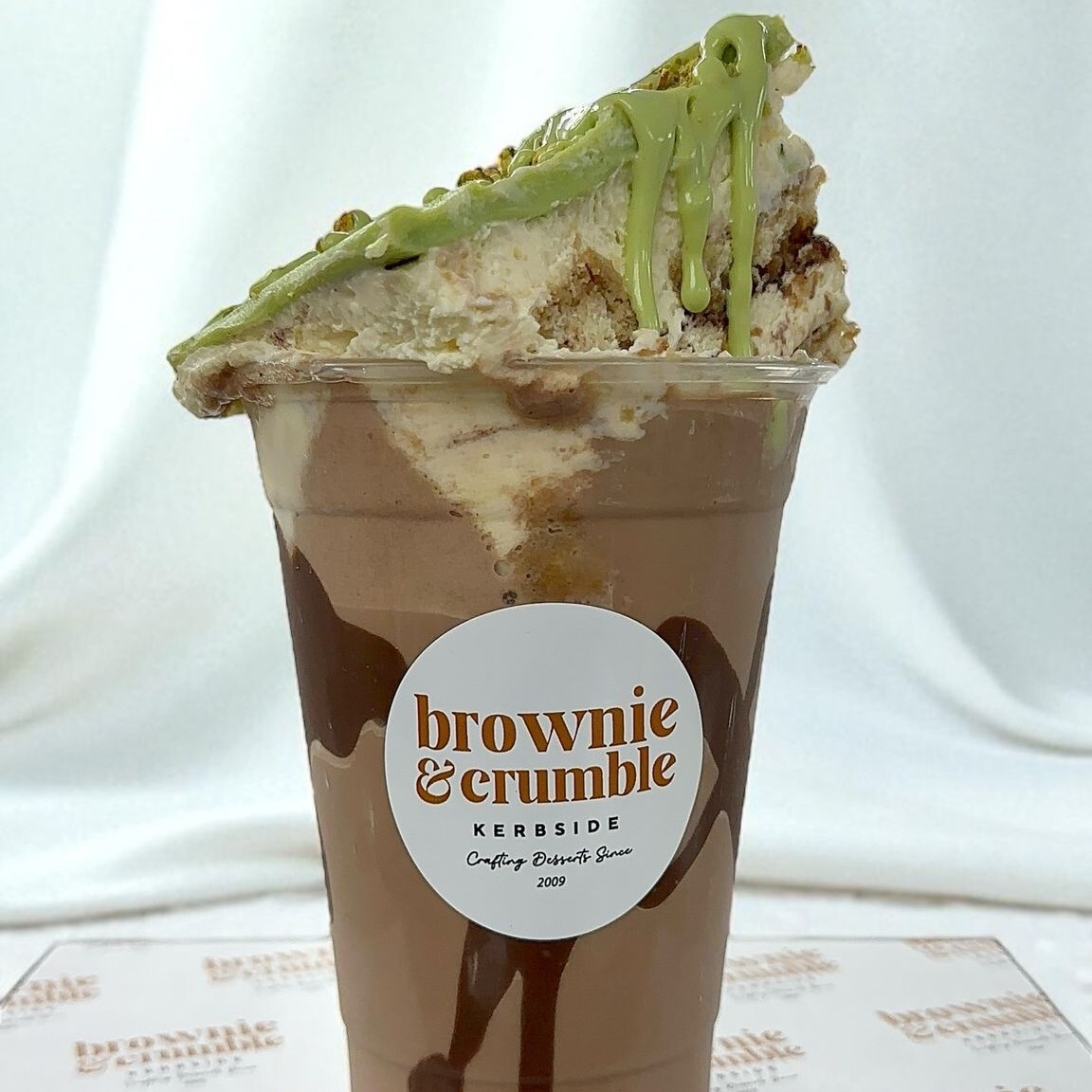 Classic Tiramisu & Iced Drink Combo